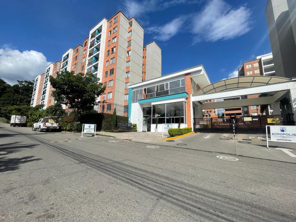 arriendoapartamentoenpiedecuestaconjuntoportaldelaloma