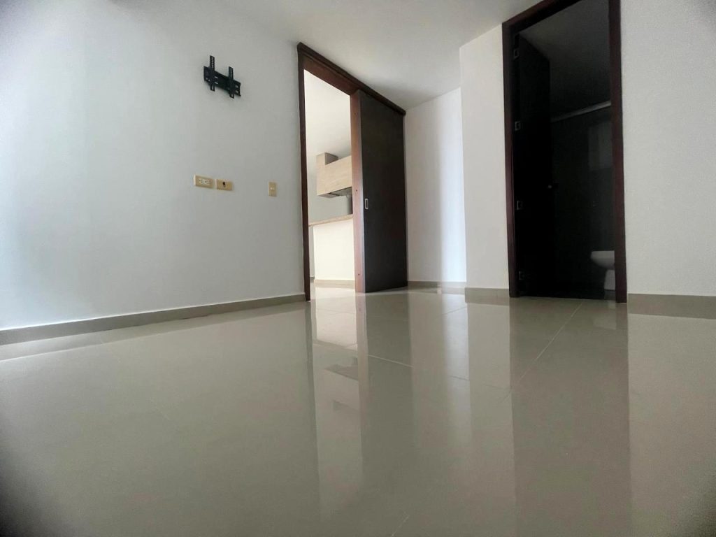 WhatsApp Image 2025-04-01 at 9.10.22 AM (7)