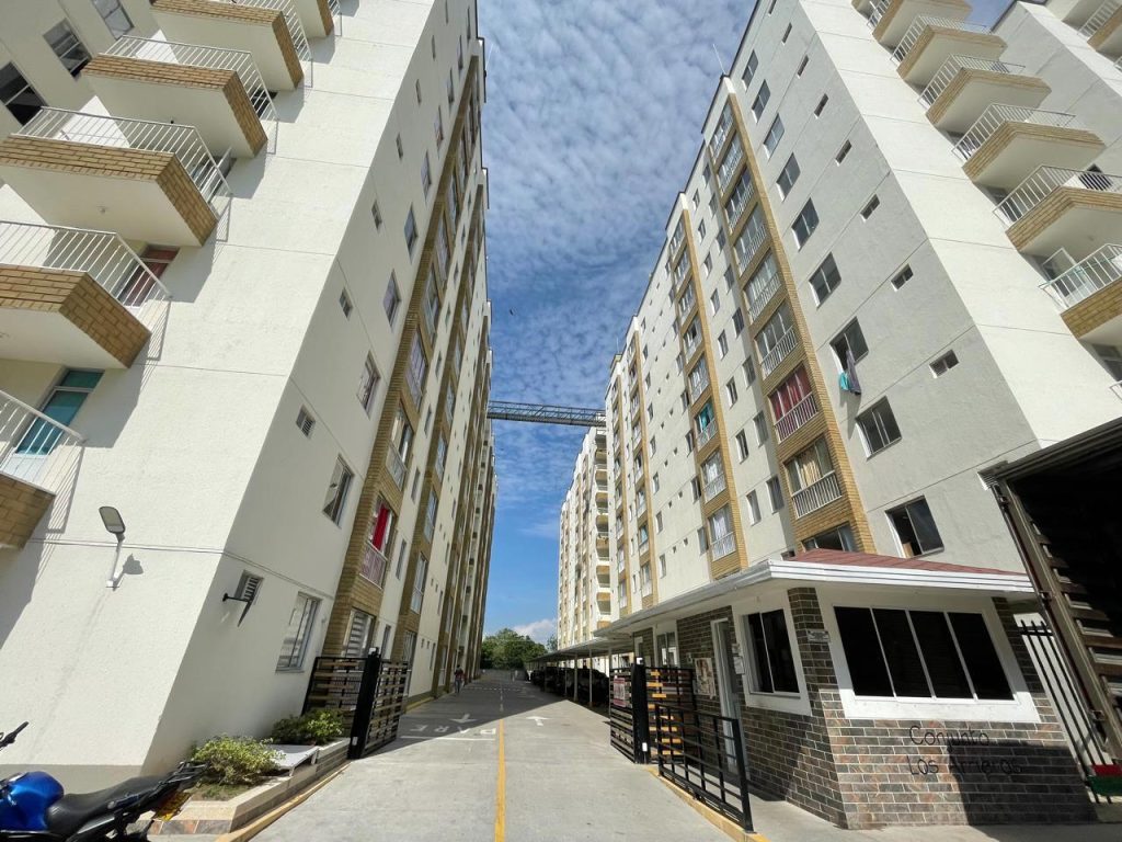 arriendoapartamentoenpiedecuestasectorbarroblancoconjuntoarrieros