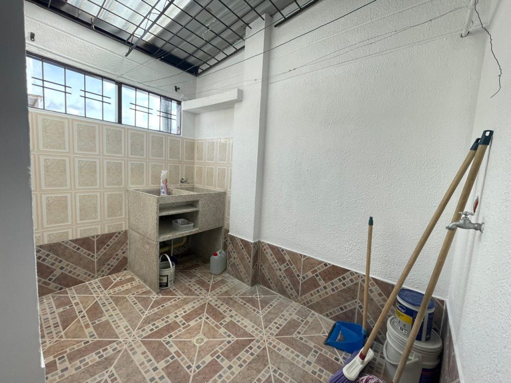 arriendoaptocercadelaislabarrioricaute7