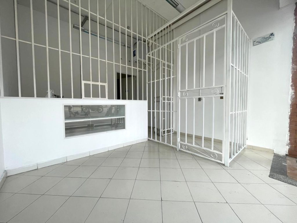 arriendolocalsectorcalzadoedificiocolumbus2