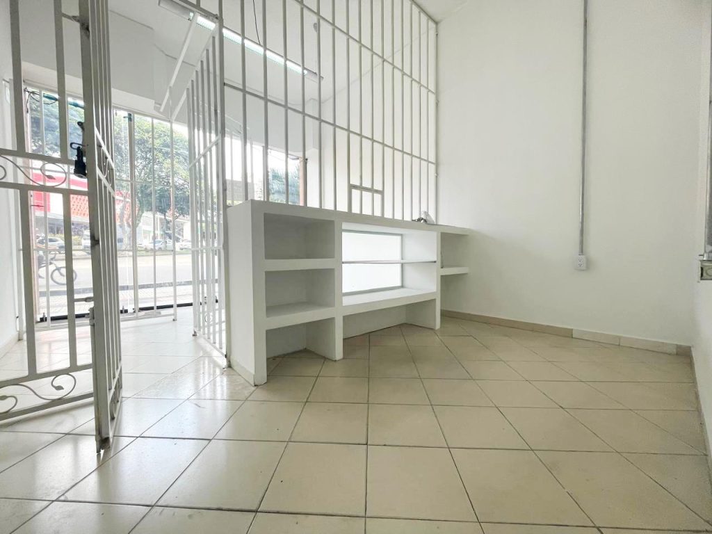 arriendolocalsectorcalzadoedificiocolumbus3
