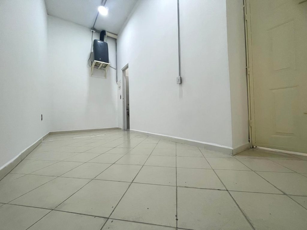 arriendolocalsectorcalzadoedificiocolumbus5