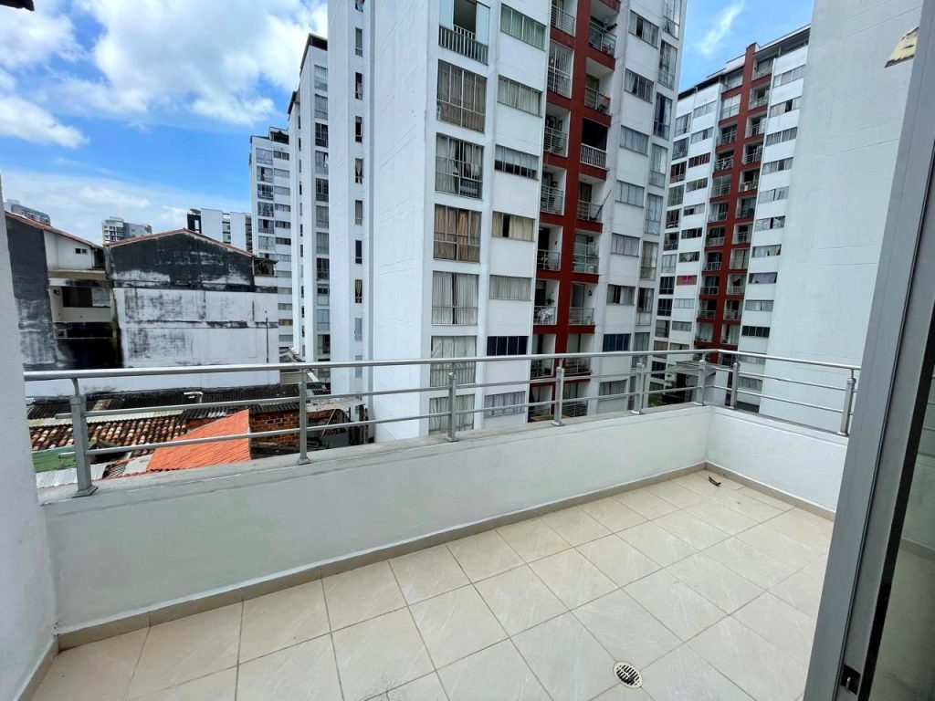arriendoapartocercaalcentrobarrioantoniasantosedificiourbano302