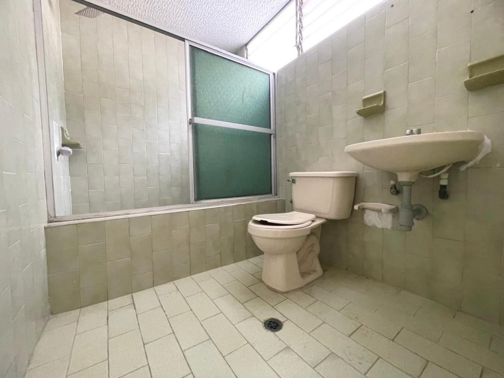 ventacasacercaalcentrocomercialunicobarriosanluis11