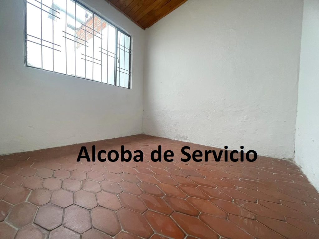 ventacasacercaalcentrocomercialunicobarriosanluis6