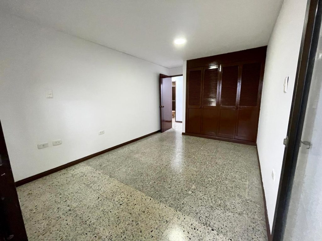arriendoaptobarrioterrazaedificiolosangeles8