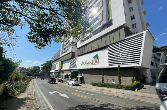 Venta apartaestudio cerca al Centro Comercial Megamall. Conjunto Aquarium.
